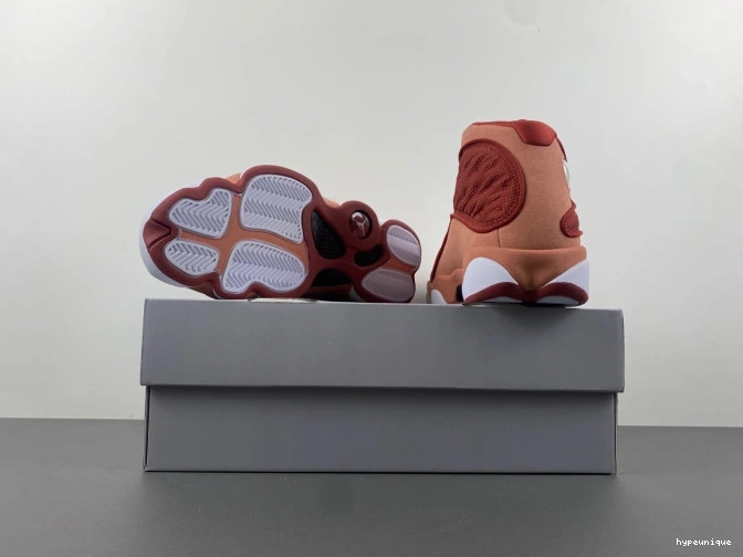 HYPE 13 DJ5982-601 Dune Air Jordan Red 0725